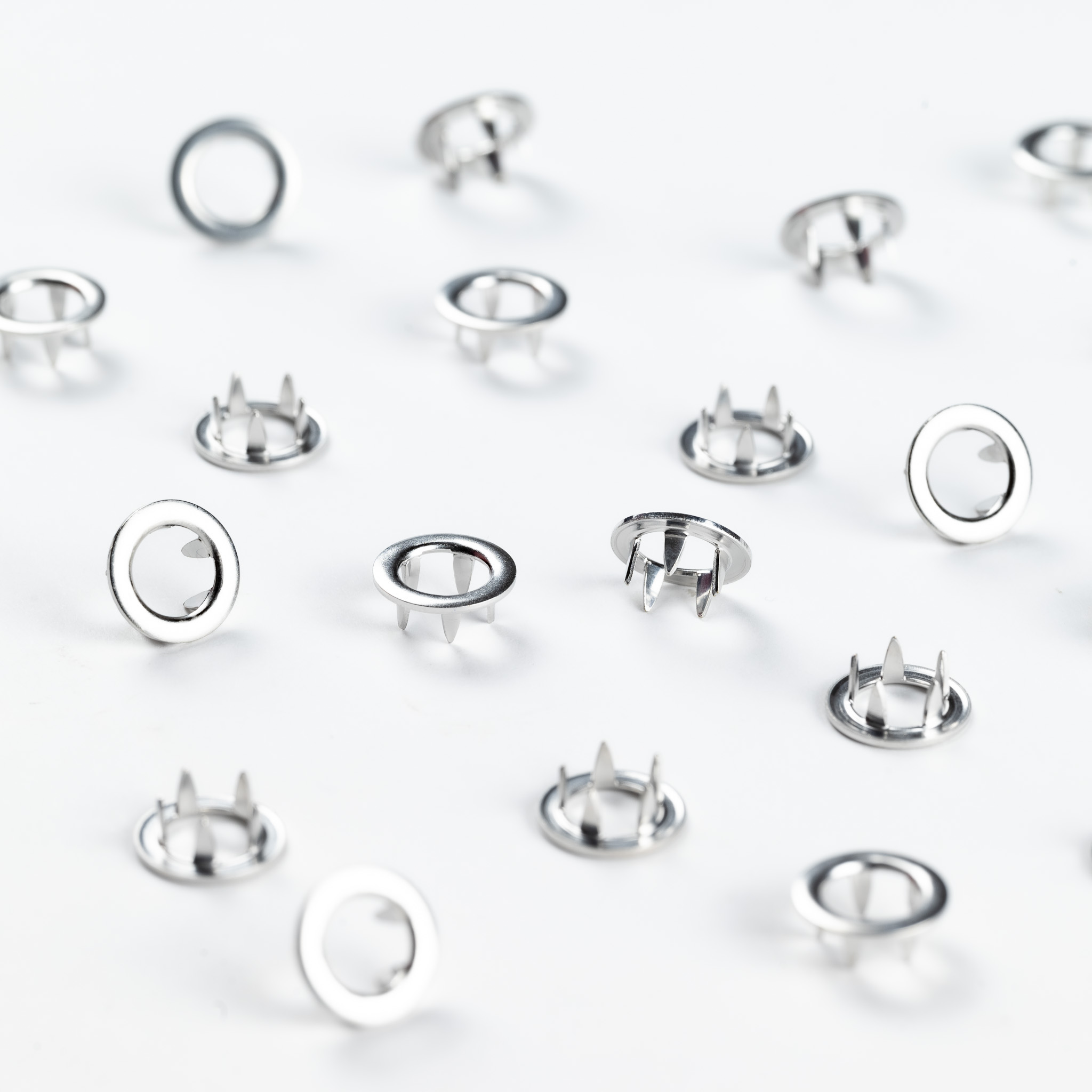 Bouton De Pression à Visser Pour Arc – Filetage Métal 0.6 Cm, Avec Ressorts Interchangeables Et Clé, Couleur Noir
